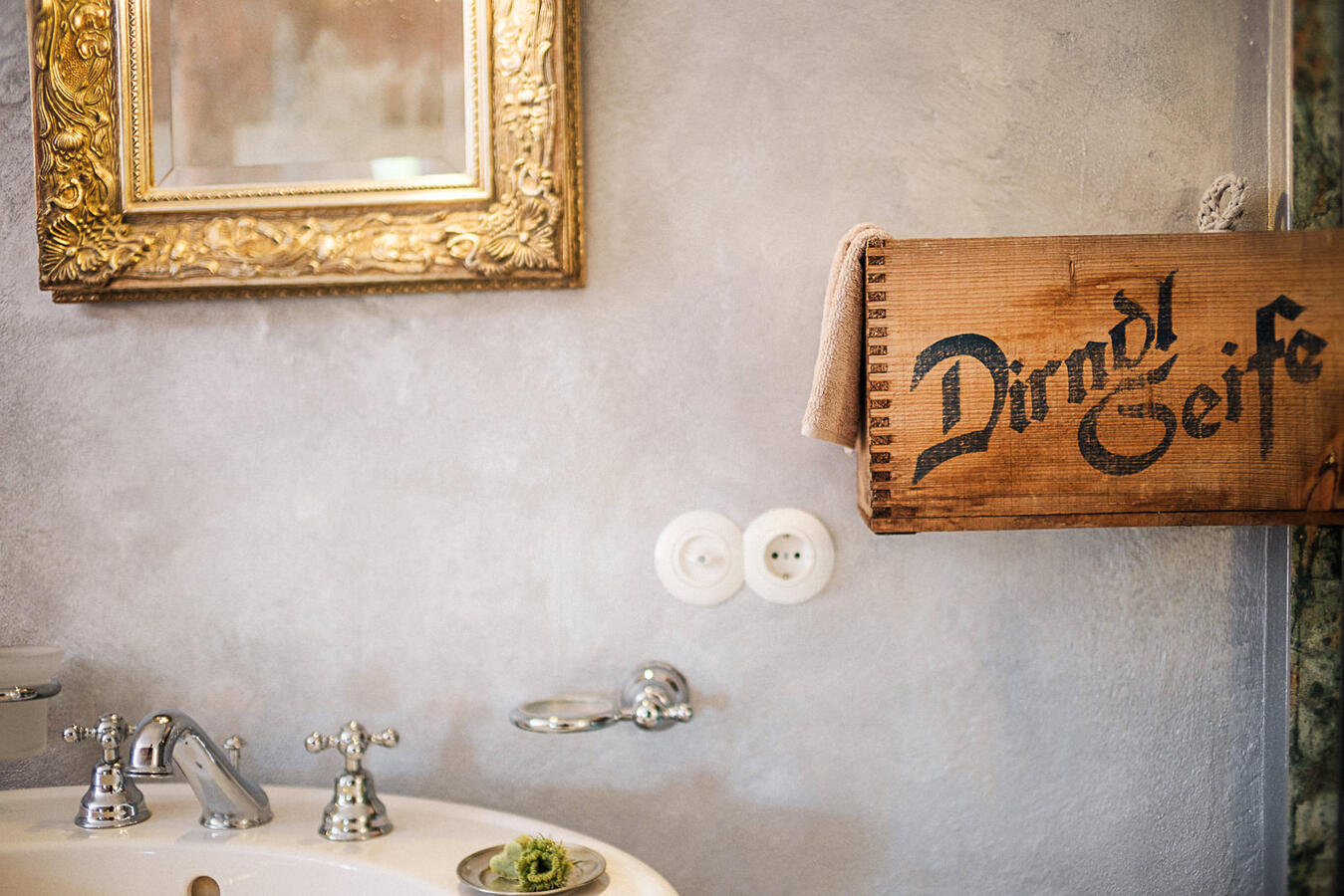 Zimmer 5 Franz Suite Weisses Rössl Lichtenberg